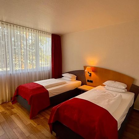 Arvena Messe Hotel Нюрнберг Экстерьер фото